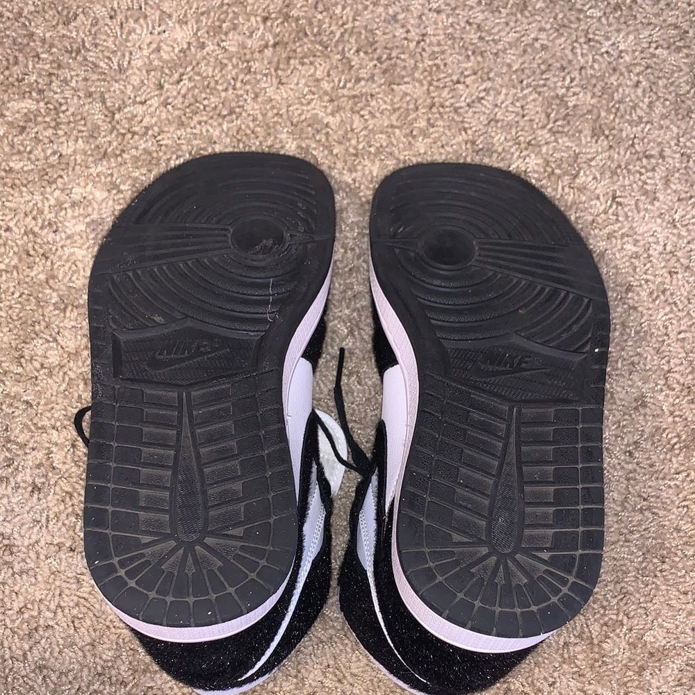 Women Nike Air Jordan 1 Retro High OG Black White Pony Hair CD0461 007 Sneakers - Picture 6 of 10